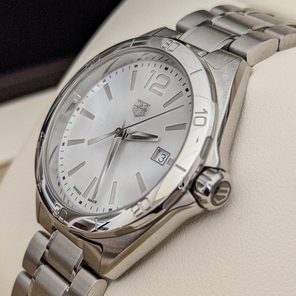 TAG Heuer 35mm Quartz Watch - 2 yr warranty activated w/purchase - Picture 3 of 6